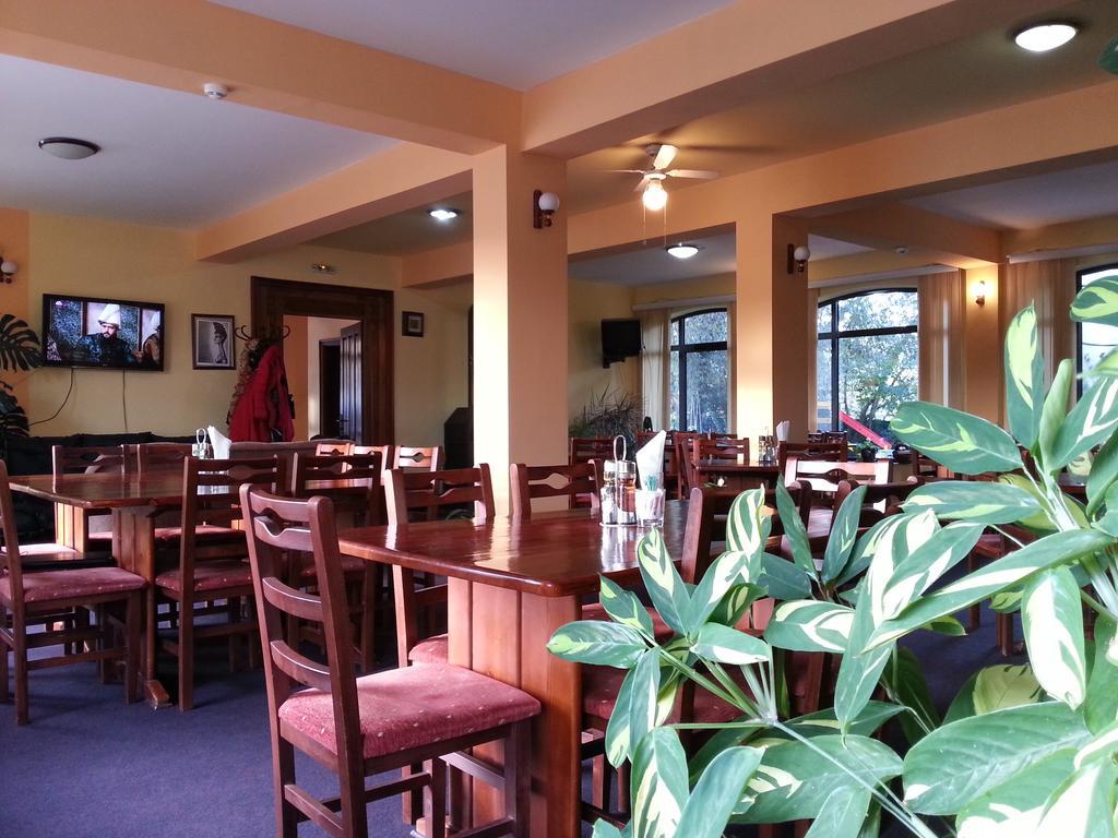 Family Hotel IV Velingrad Bagian luar foto