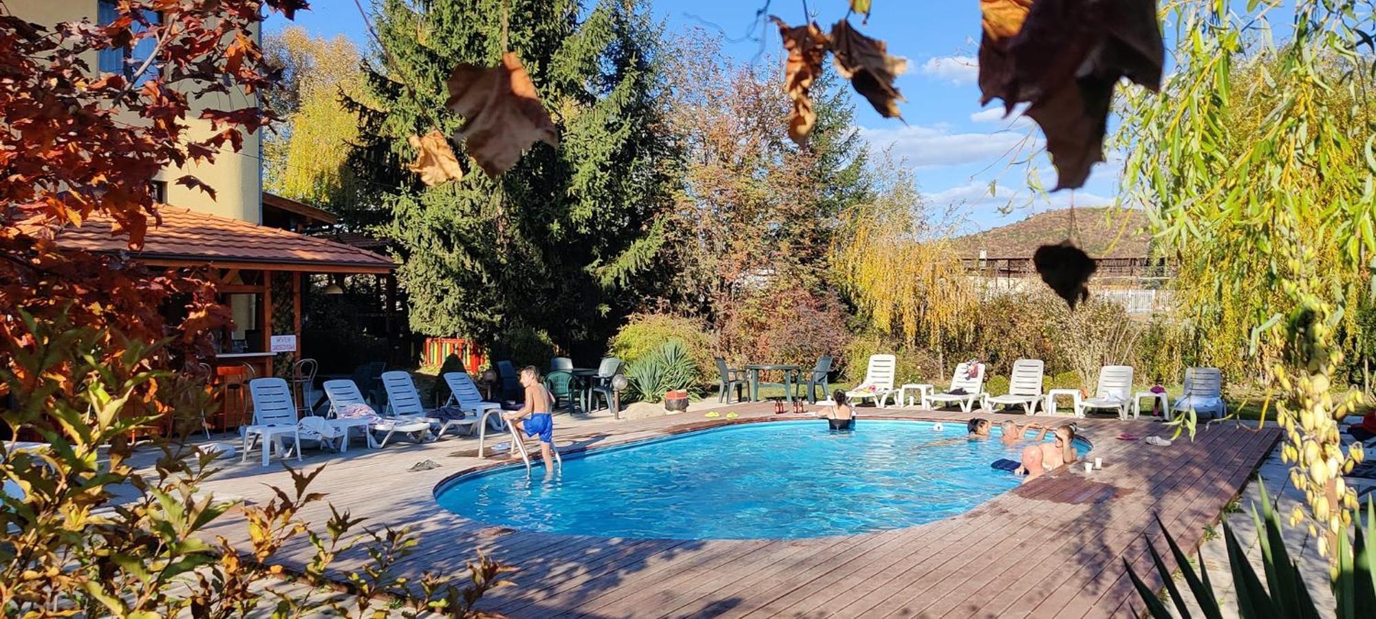 Family Hotel IV Velingrad Bagian luar foto