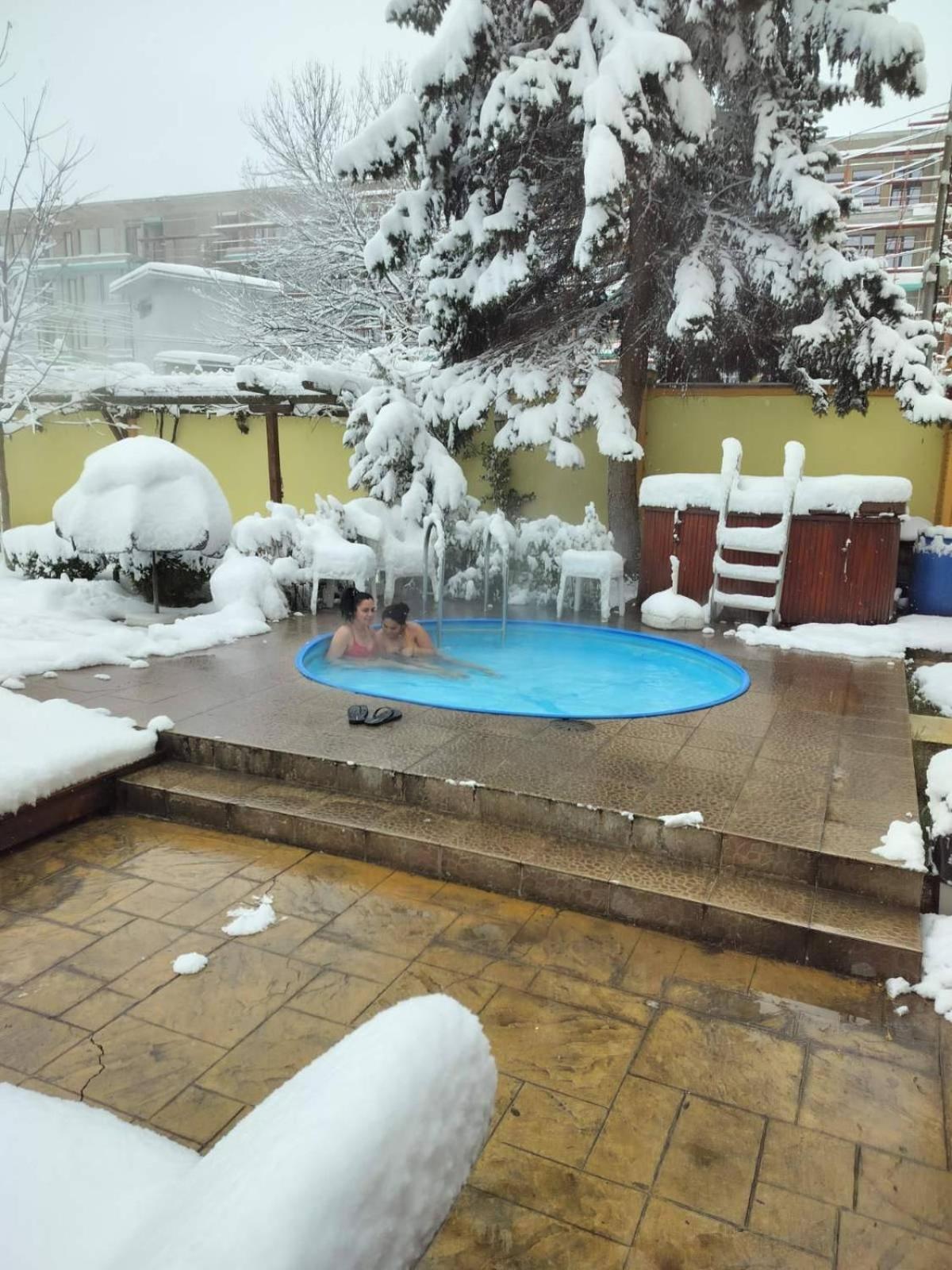 Family Hotel IV Velingrad Bagian luar foto